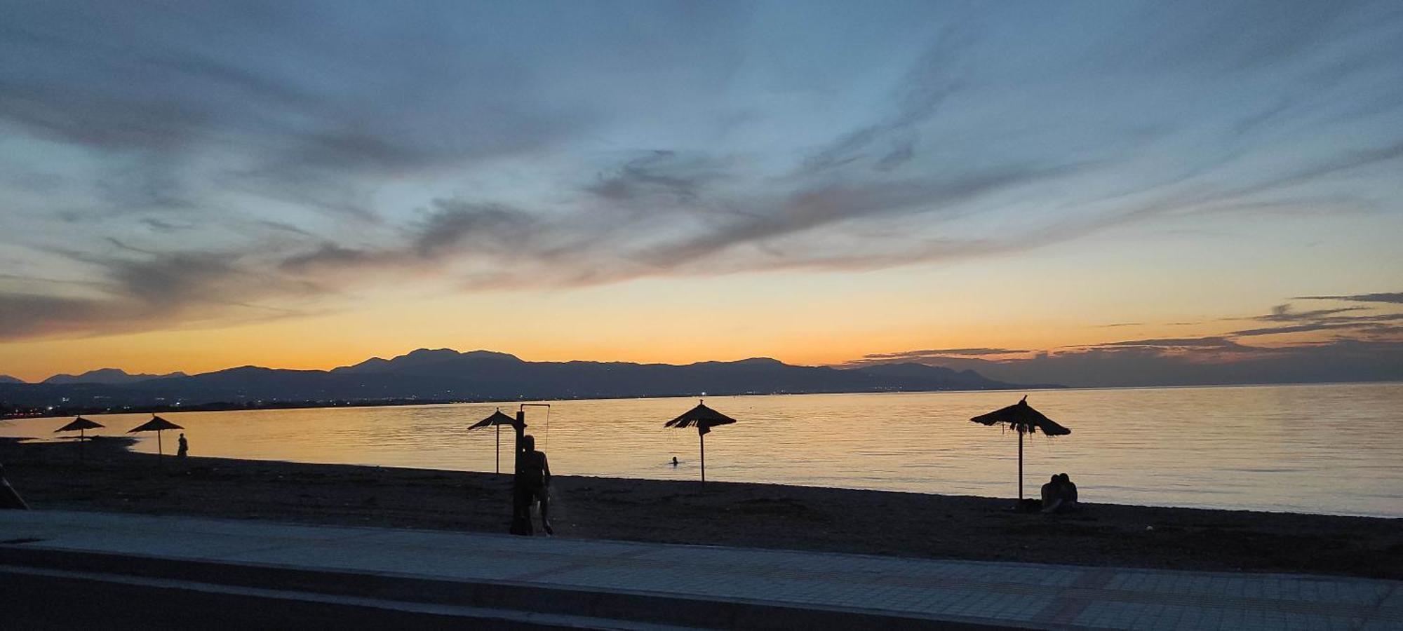Sun, Sea, And Sand-Only 20 Footsteps To The Beach Corinth Exterior photo
