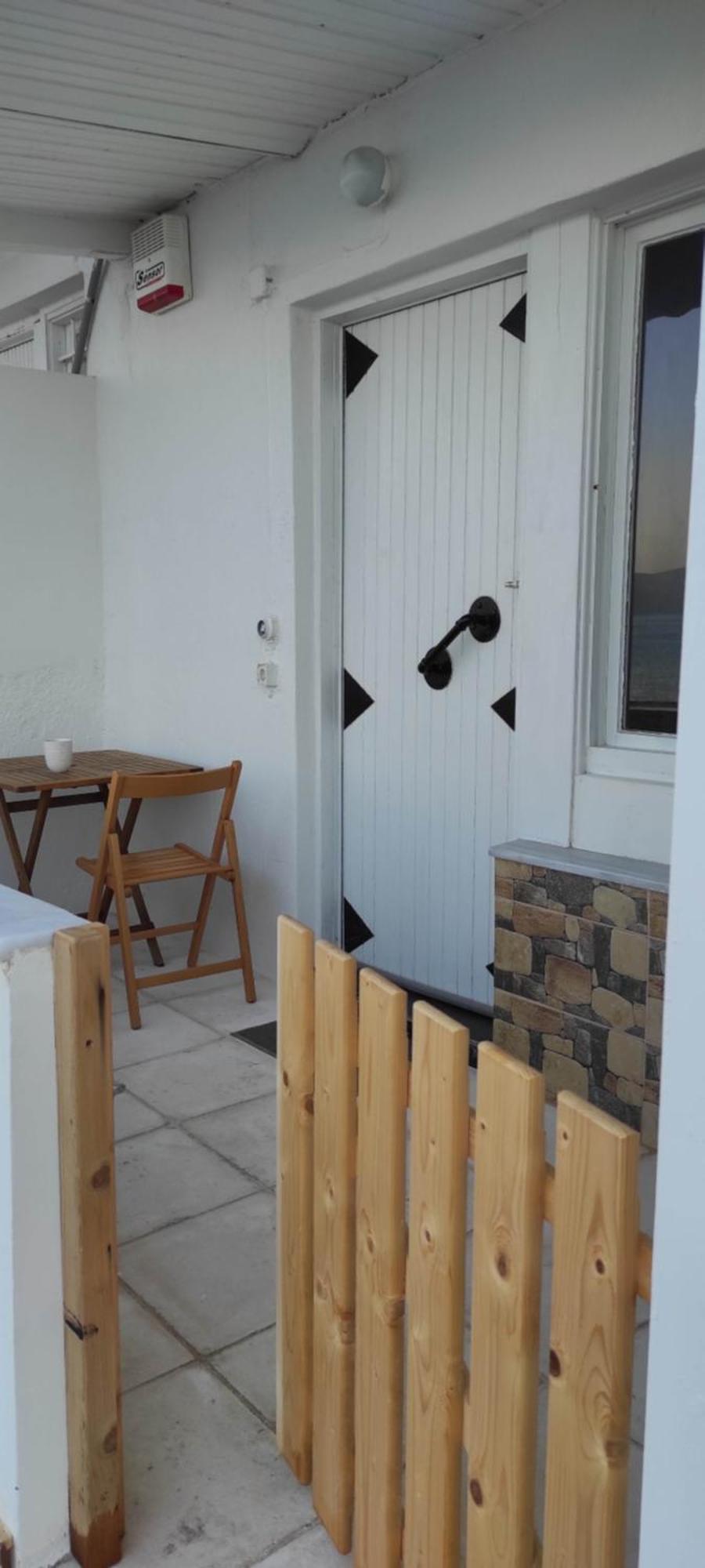 Sun, Sea, And Sand-Only 20 Footsteps To The Beach Corinth Exterior photo